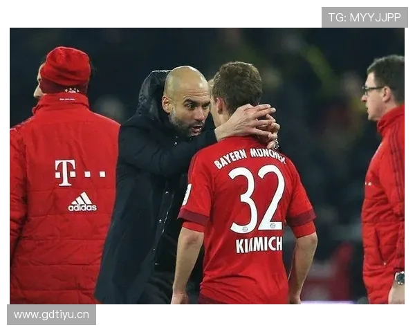 阿贾中路渗透现象引发关注，专家解析其对球队战术的影响与挑战