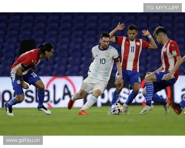 巴拉圭队定位球表现