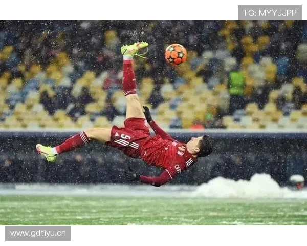 莱万特战术解析 莱万特战术解析